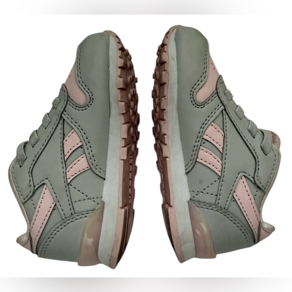 Kids Reebok Step n Flash - Size 6 - Picture 8 of 9